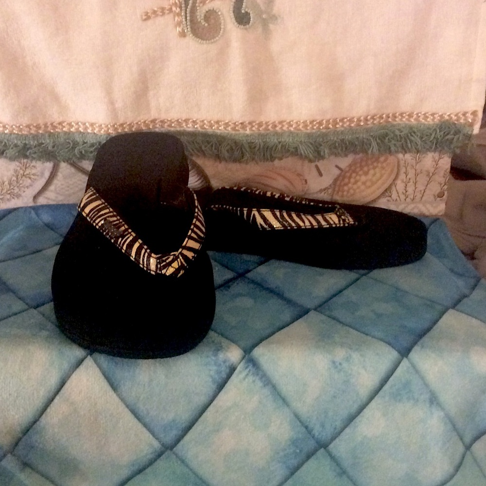 NWOT Reef Flip Flops